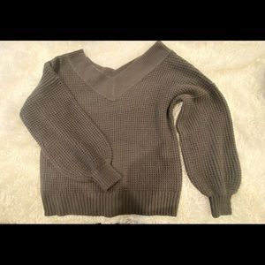 Zenana off the should bubble sleeve sweater